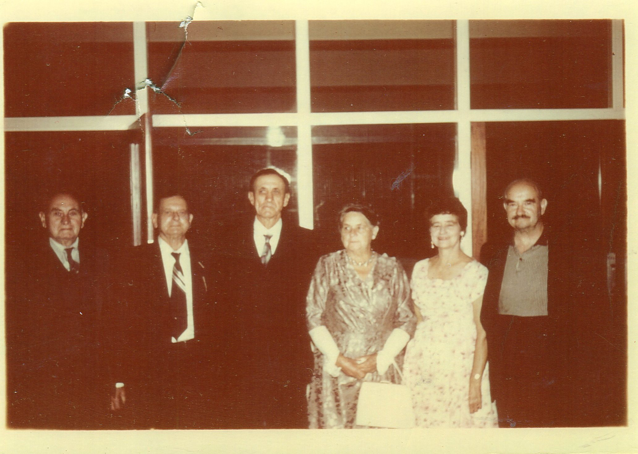 Photo of photos/Leslie McLennan & Lilian(nee Smith)-50th Anniv-3Apr1962
